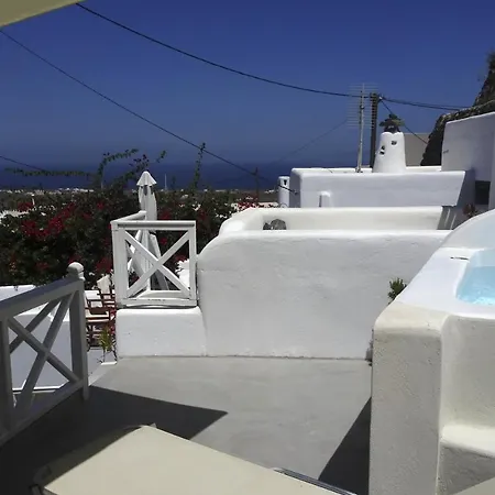 Semesterbostad Oia, Finikia Cave House *